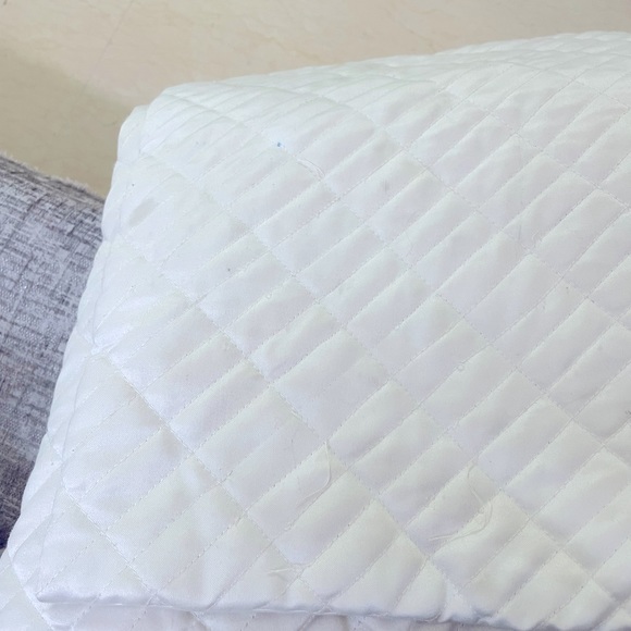 Set of 5 high quality off white colour cushion cover by WGFab in size 16x16 inch - Picture 7 of 7